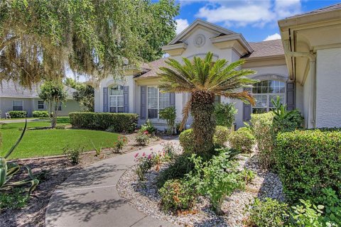 Villa ou maison à vendre à Ocala, Floride: 4 chambres, 301.28 m2 № 2211933 - photo 2