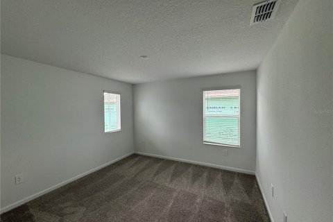 Villa ou maison à louer à Davenport, Floride: 5 chambres, 220.18 m2 № 2119130 - photo 8
