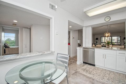Copropriété à vendre à Delray Beach, Floride: 2 chambres, 113.34 m2 № 2176758 - photo 6