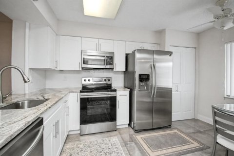 Copropriété à vendre à Delray Beach, Floride: 2 chambres, 113.34 m2 № 2176758 - photo 2