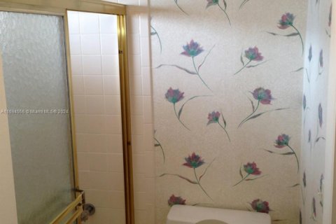 Copropriété à vendre à Tamarac, Floride: 1 chambre, 61.32 m2 № 1963443 - photo 9