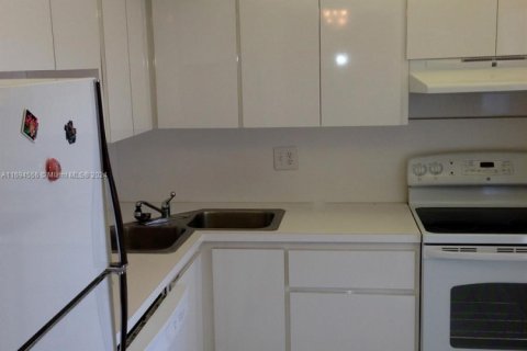 Condo à Tamarac, Floride, 1 chambre  № 1963443