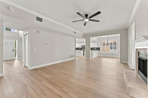 Villa ou maison à vendre à Tampa, Floride: 4 chambres, 329.62 m2 № 2407036 - photo 27