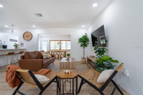 Casa en alquiler en Sarasota, Florida, 3 dormitorios, 184.78 m2 № 230160 - foto 10