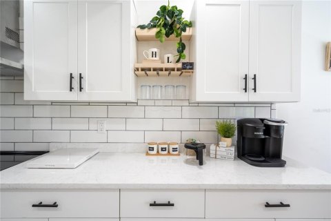 Casa en alquiler en Sarasota, Florida, 3 dormitorios, 184.78 m2 № 230160 - foto 17