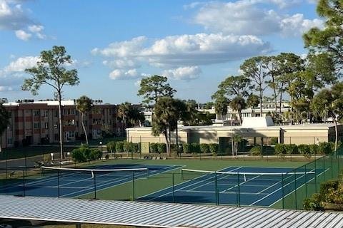 Condo in Port Charlotte, Florida, 2 bedrooms  № 2103095 - photo 16