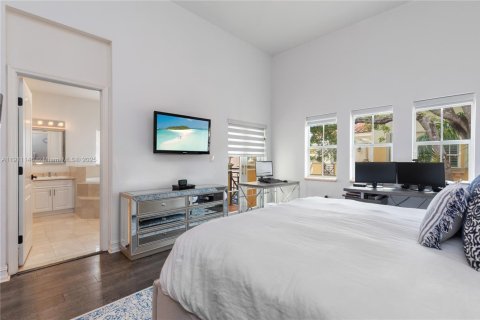 Townhouse in Aventura, Florida 3 bedrooms, 177.44 sq.m. № 1966976 - photo 17