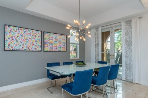 Townhouse in Aventura, Florida 3 bedrooms, 177.44 sq.m. № 1966976 - photo 5