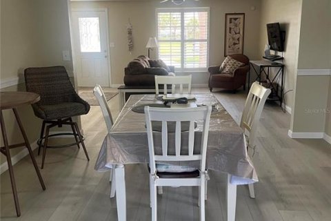 Copropriété à vendre à Englewood, Floride: 3 chambres, 185.8 m2 № 1907178 - photo 9