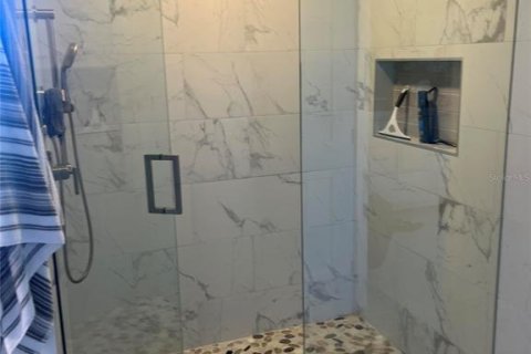 Copropriété à vendre à Englewood, Floride: 3 chambres, 185.8 m2 № 1907178 - photo 3