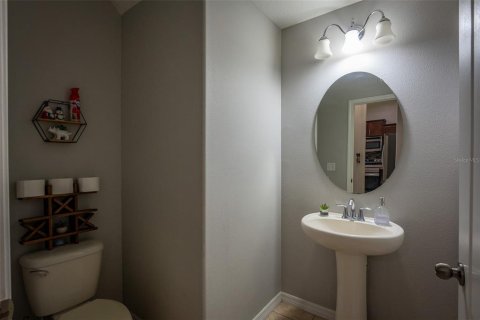 Townhouse in Orlando, Florida 3 bedrooms, 165.18 sq.m. № 2280137 - photo 27