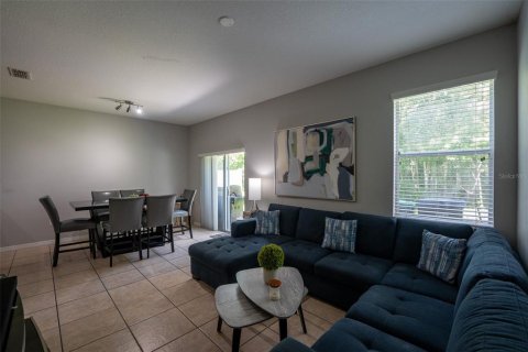 Townhouse in Orlando, Florida 3 bedrooms, 165.18 sq.m. № 2280137 - photo 22