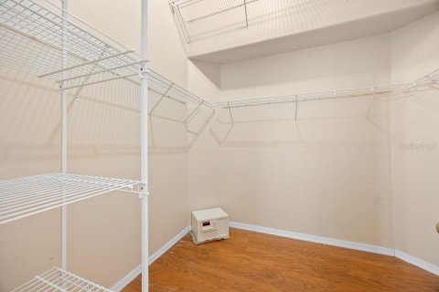 Villa ou maison à louer à Kissimmee, Floride: 4 chambres, 169.27 m2 № 1797222 - photo 28