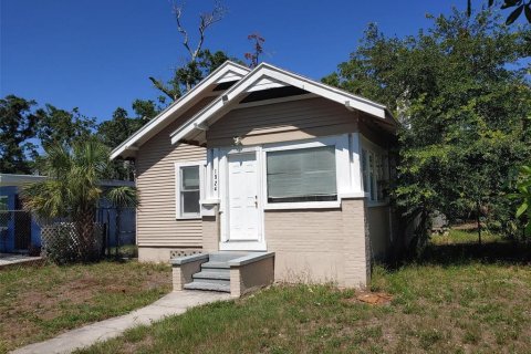 Villa ou maison à louer à Saint Petersburg, Floride: 2 chambres, 85.28 m2 № 1807516 - photo 1