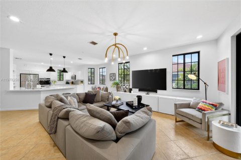 Купить таунхаус в Уэстон, Флорида 4 спальни, 219.25м2, № 2046404 - фото 13