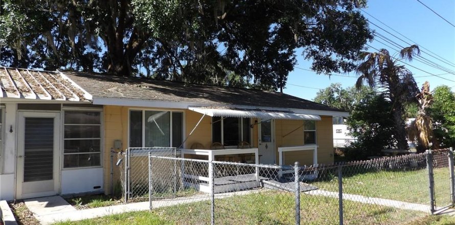 Villa ou maison à Inverness, Floride 3 chambres, 75.81 m2 № 2105291