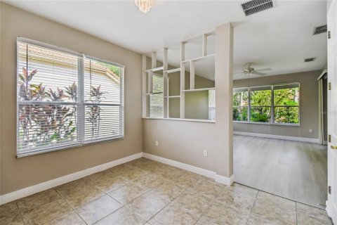 House in Poinciana, Florida 3 bedrooms, 198.9 sq.m. № 1883654 - photo 24