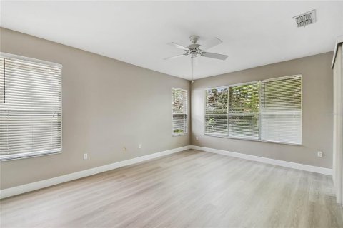 House in Poinciana, Florida 3 bedrooms, 198.9 sq.m. № 1883654 - photo 15