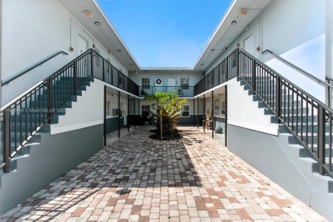 Condominio en venta en Miami, Florida, 1 dormitorio, 43.39 m2 № 1818151 - foto 10