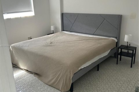 Купить кондоминиум в Майами-Бич, Флорида 1 спальня, 60.85м2, № 2007080 - фото 3