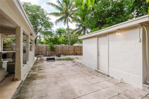 Casa en venta en North Miami, Florida, 3 dormitorios, 142.98 m2 № 1983950 - foto 10