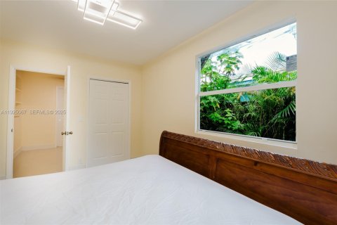 Casa en venta en North Miami, Florida, 3 dormitorios, 142.98 m2 № 1983950 - foto 29