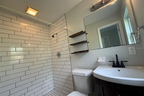 Appartement à louer à Orlando, Floride: 3 chambres, 127.55 m2 № 2426008 - photo 11