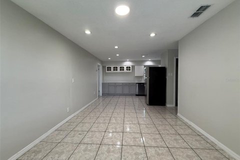 Appartement à louer à Orlando, Floride: 3 chambres, 127.55 m2 № 2426008 - photo 4