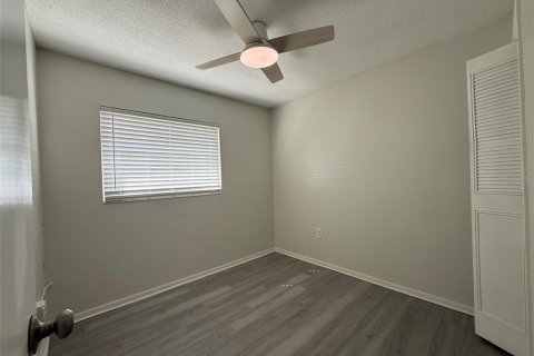 Appartement à louer à Orlando, Floride: 3 chambres, 127.55 m2 № 2426008 - photo 12