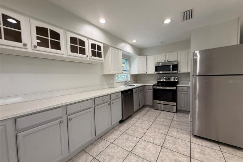 Appartement à louer à Orlando, Floride: 3 chambres, 127.55 m2 № 2426008 - photo 6