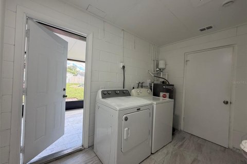 Appartement à louer à Orlando, Floride: 3 chambres, 127.55 m2 № 2426008 - photo 17
