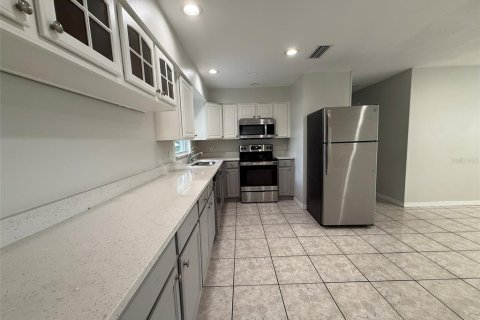 Appartement à louer à Orlando, Floride: 3 chambres, 127.55 m2 № 2426008 - photo 7