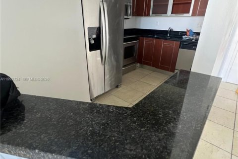 Снять в аренду квартиру в Авентура, Флорида 2 спальни, 102.56м2, № 2055600 - фото 22