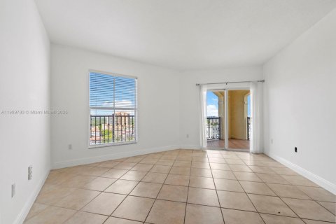 Condominio en venta en Miami, Florida, 2 dormitorios, 93.92 m2 № 2013003 - foto 4