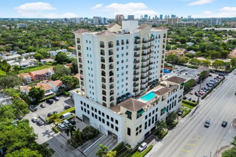 Condominio en venta en Miami, Florida, 2 dormitorios, 93.92 m2 № 2013003 - foto 23