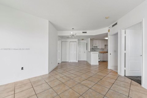 Condominio en venta en Miami, Florida, 2 dormitorios, 93.92 m2 № 2013003 - foto 6