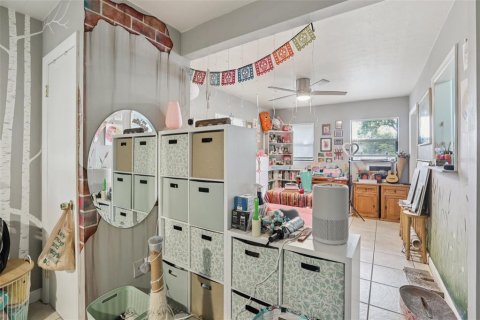 Купить коммерческую недвижимость в Сент-Питерсберг, Флорида 1 спальня, 118.91м2, № 1905232 - фото 18