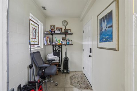 Купить коммерческую недвижимость в Сент-Питерсберг, Флорида 1 спальня, 118.91м2, № 1905232 - фото 22