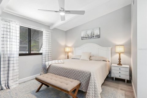 Condo in Sarasota, Florida, 2 bedrooms  № 1855495 - photo 30