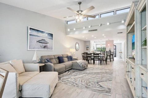 Condo in Sarasota, Florida, 2 bedrooms  № 1855495 - photo 14
