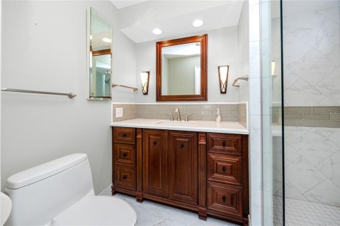 House in Indian Rocks Beach, Florida 5 bedrooms, 256.87 sq.m. № 2393649 - photo 22