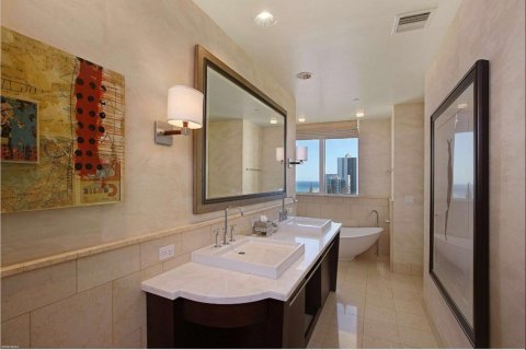 Condo in Riviera Beach, Florida, 3 bedrooms № 2158171 - photo 9