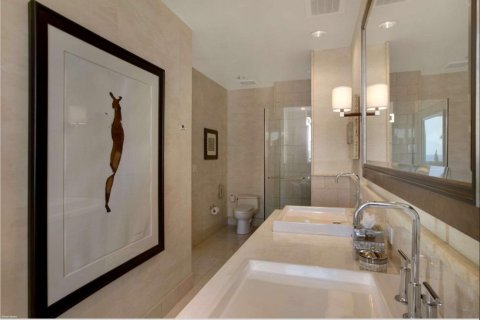 Condo in Riviera Beach, Florida, 3 bedrooms № 2158171 - photo 10
