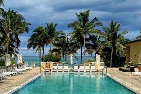 Condo in Riviera Beach, Florida, 3 bedrooms  № 2158171