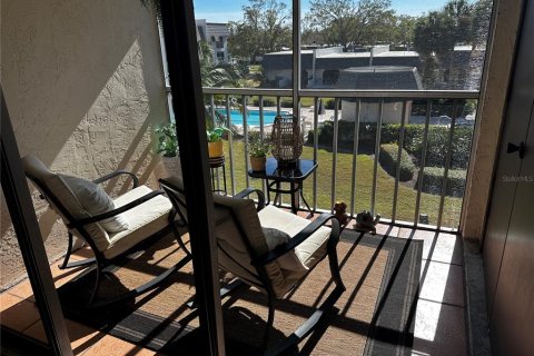 Condo in Seminole, Florida, 2 bedrooms  № 1512641 - photo 21