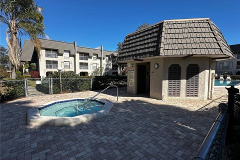 Condo in Seminole, Florida, 2 bedrooms  № 1512641 - photo 26