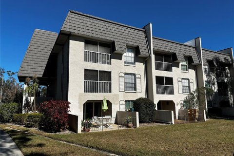 Condo in Seminole, Florida, 2 bedrooms  № 1512641 - photo 28