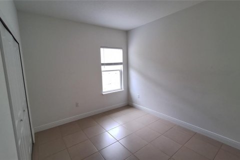 Casa en alquiler en Ocala, Florida, 4 dormitorios, 146.6 m2 № 1771485 - foto 7