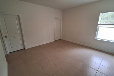 Casa en alquiler en Ocala, Florida, 4 dormitorios, 146.6 m2 № 1771485 - foto 13