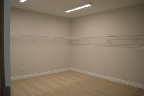 Casa en alquiler en Zephyrhills, Florida, 6 dormitorios, 455.22 m2 № 1791264 - foto 24